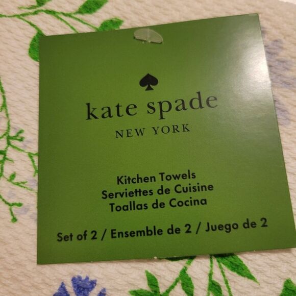 NEW KATE SPADE SPRING GARDEN FLORAL PARTY SET OF 2 KITCHEN TOWELS RED BLUE NWT - Picture 6 of 8